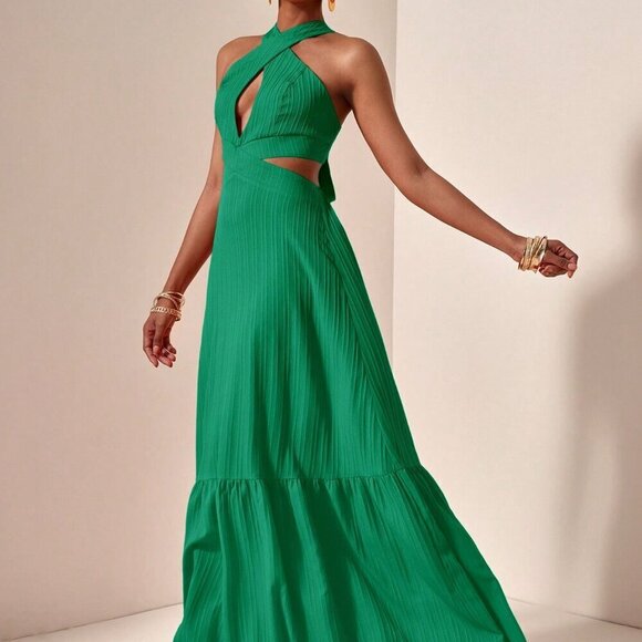 Green Casual Women's Halter Neck Textured Fabric Maxi Dress - Picture 3 of 7